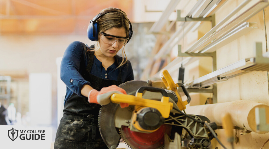 A female student of carpentry vocational school