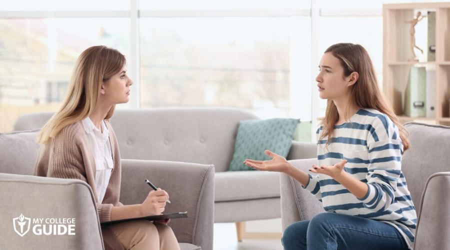 Psychologist counseling a teen