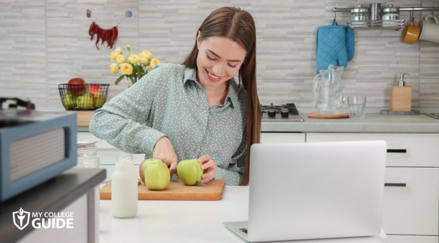 Woman taking a Culinary Degree Online