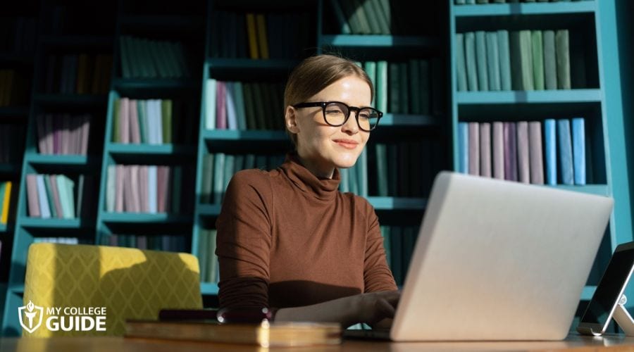Woman getting her History Degree online